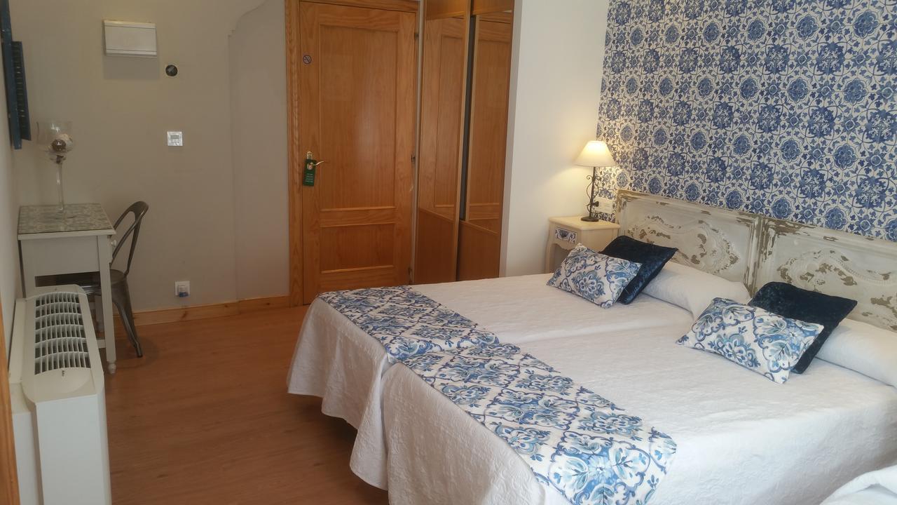 Hosteria Villa De Castro Castro Urdiales Exterior foto